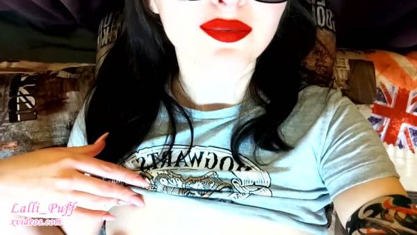 Tattooed solo girl gushes with big dildo and vibrator in homemade session on adultfans.net