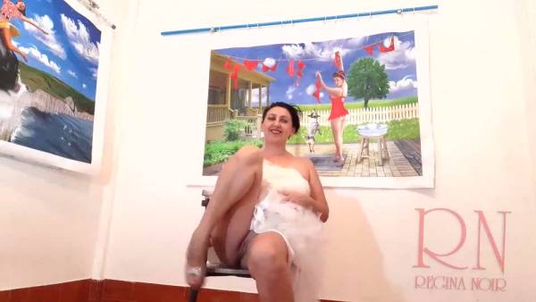 Woman in white wedding dress exposes herself in art gallery on adultfans.net