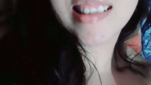 Curvy brunette of Indian and Brazilian descent pleasures herself in intimate solo session - Brazil - India on adultfans.net