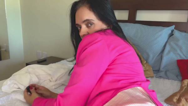 Dark-haired exhibitionist guides viewers with her feet and pussy on adultfans.net
