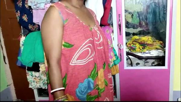 Indian couple explores bareback anal in a vibrant bedroom filled with floral fabrics - India on adultfans.net