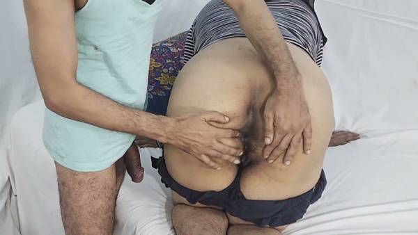 Voluptuous Indian woman takes her lover deep in passionate anal and vaginal lovemaking - India on adultfans.net