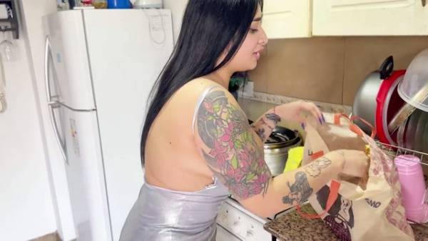 Latina bends over the washing machine on the balcony for some hardcore action on adultfans.net