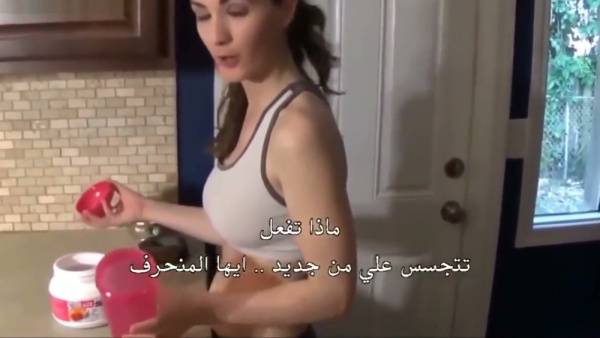 Iranian siblings in heated argument turn passionate on the couch - Iran on adultfans.net