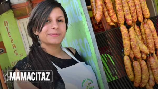 Colombian market vendor with big natural tits seduces customer into wild bedroom session - Colombia on adultfans.net