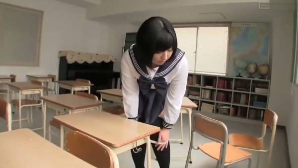 Chubby Japanese schoolgirl explores herself in uniform during empty classroom hours - Japan on adultfans.net