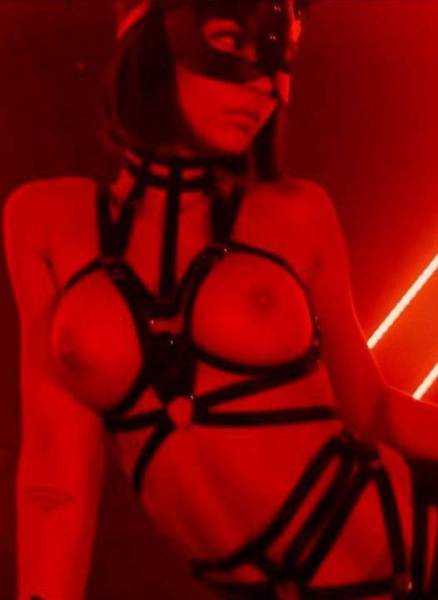 Roleplay naked girls